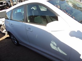 2005 Toyota Matrix White 1.8L AT #Z22040